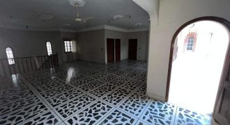 1000 Sq. yards House Available For Rent Commercial Use Only