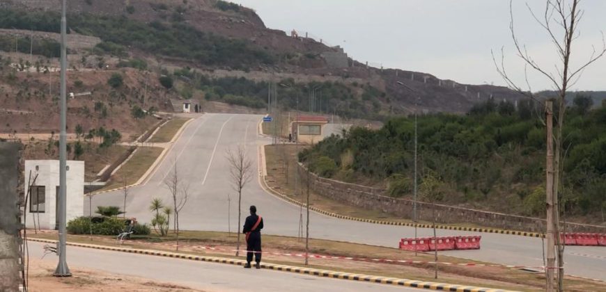 9BR House | DHA Main Ittehad road | For Sale